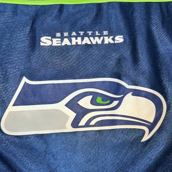 NFL Seattle Seahawks Reversible Size Medium Jersey [K7] - Picture 3 of 8